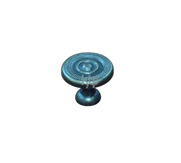 B069