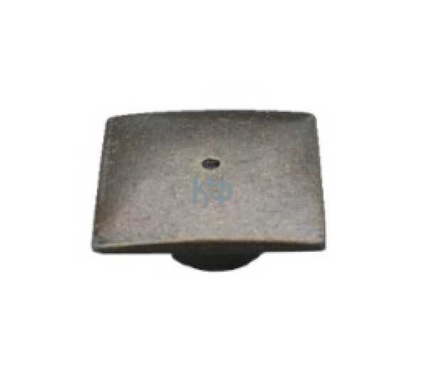 B047